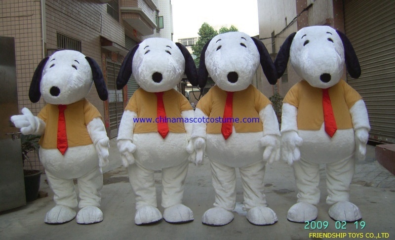 Professional Factory Design Snoopy Dog Mascot Costume